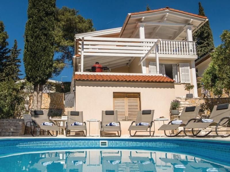 Hôtel Vrboska, Croatie, 107 m² - image 1