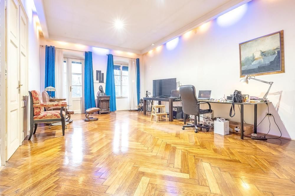 Villa à Zagreb, Croatie, 400 m² - image 1