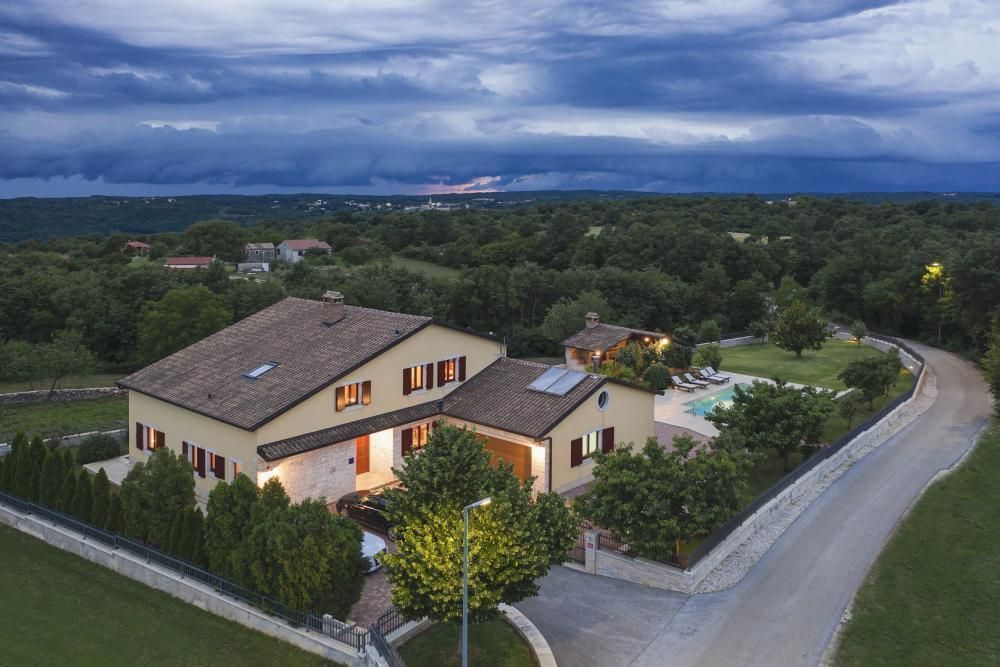 Villa Sveti Petar u Šumi, Croacia, 239 m² - imagen 1