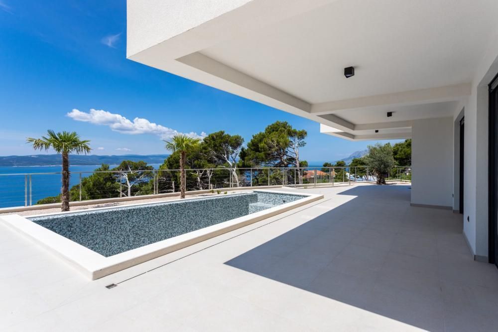Villa Brela, Croatie, 386 m² - image 1