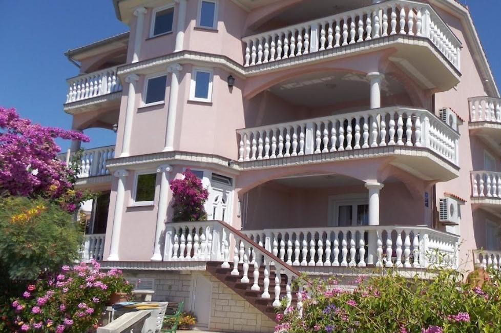 Hotel Vir, Croatia, 570 m² - picture 1