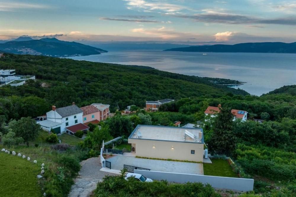 Villa Rabac, Labin, Croatia, 220 m² - picture 1