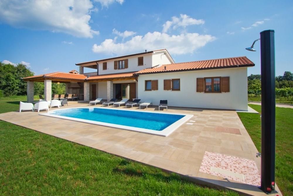 Villa in Labin, Kroatien, 210 m² - Foto 1
