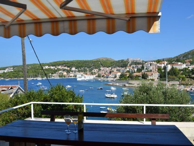 Villa in Hvar, Kroatien, 100 m² - Foto 1