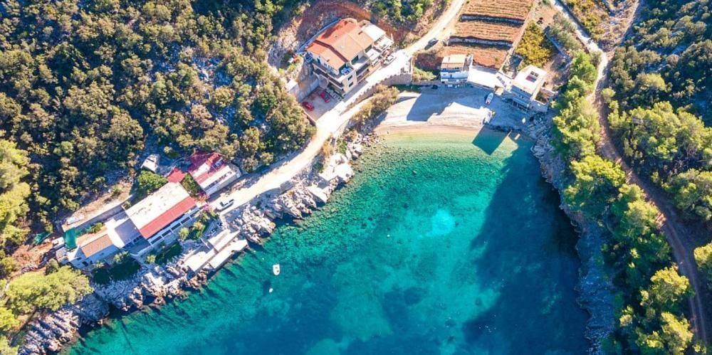Hotel on Hvar, Croatia, 694 m² - picture 1