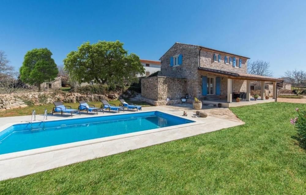 Villa Lovrec, Croatie, 142 m² - image 1