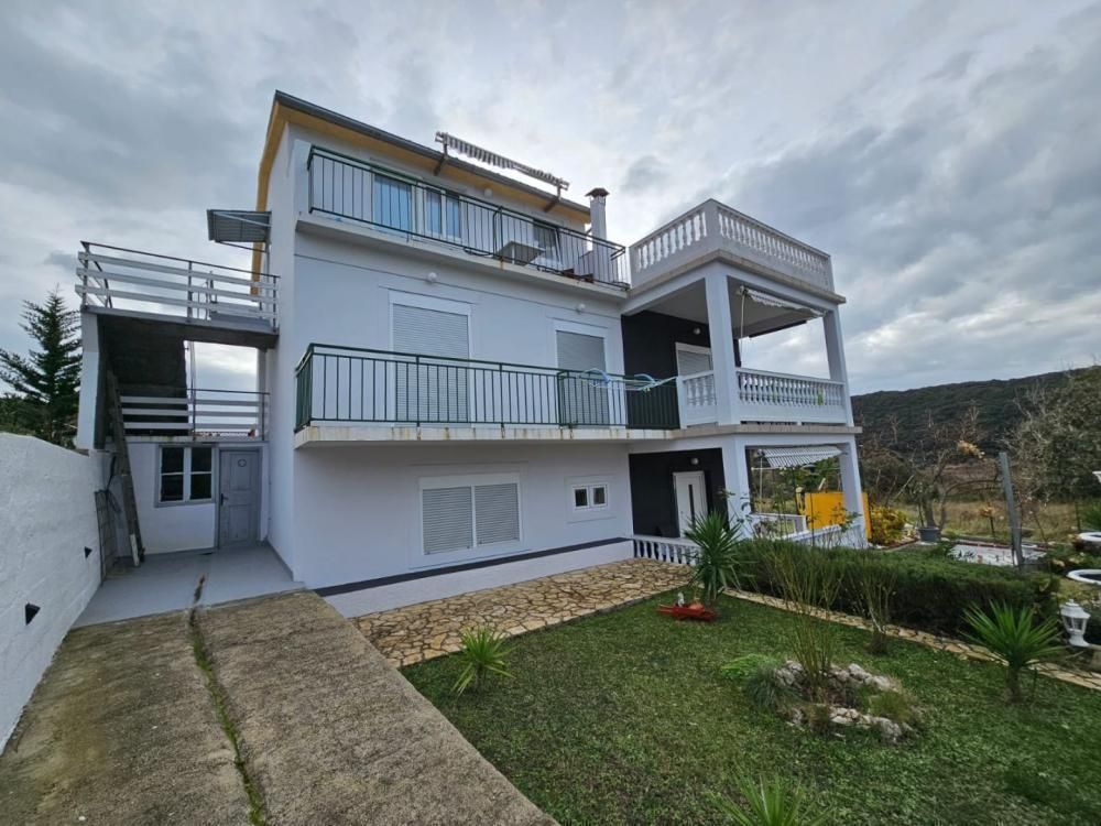 Hotel on Rab, Croatia, 289 m² - picture 1