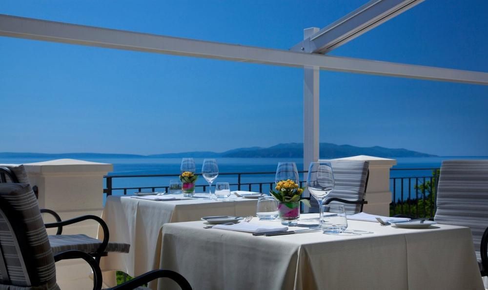 Hotel in Trogir, Croatia, 1 250 m² - picture 1