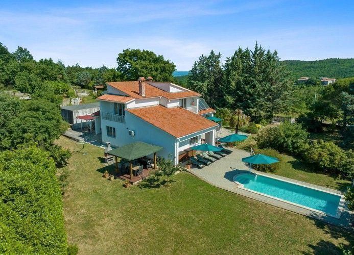 Villa in Labin, Kroatien, 300 m² - Foto 1