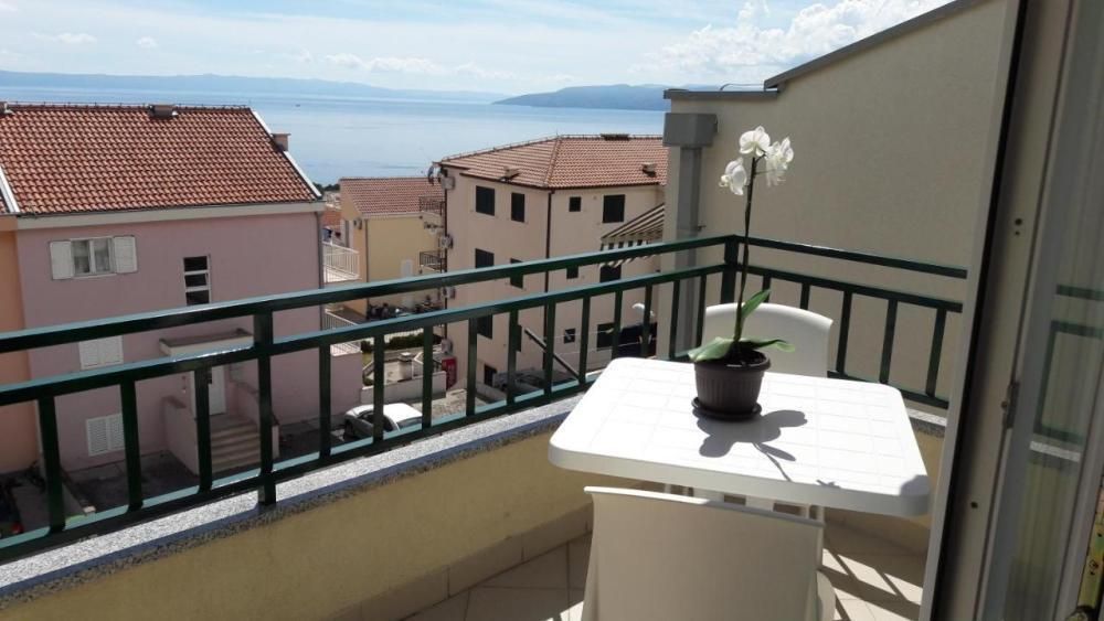 Hotel en Makarska, Croacia, 411 m² - imagen 1