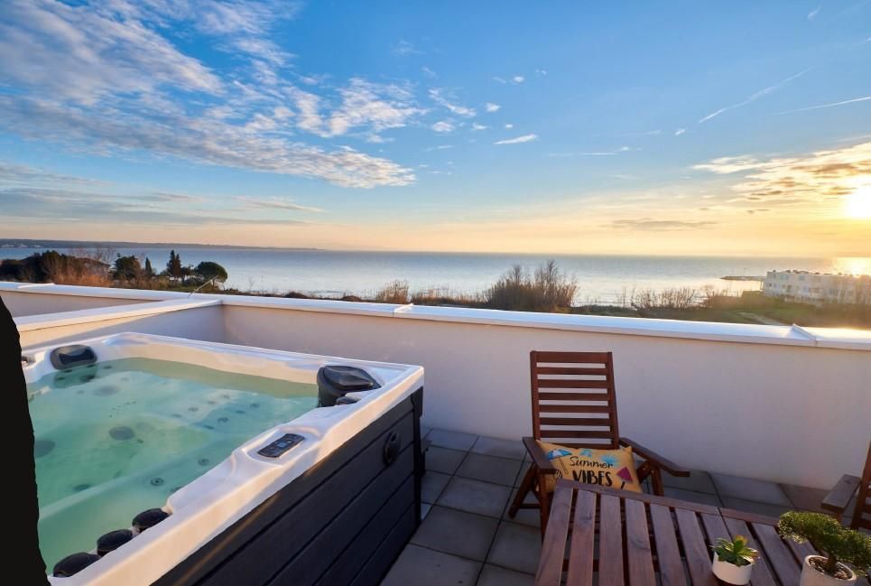 Villa in Zadar, Kroatien, 289 m² - Foto 1