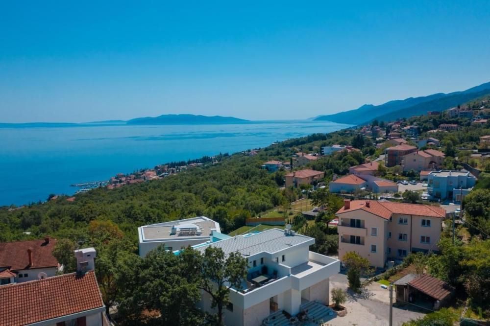 Villa in Opatija, Kroatien, 500 m² - Foto 1
