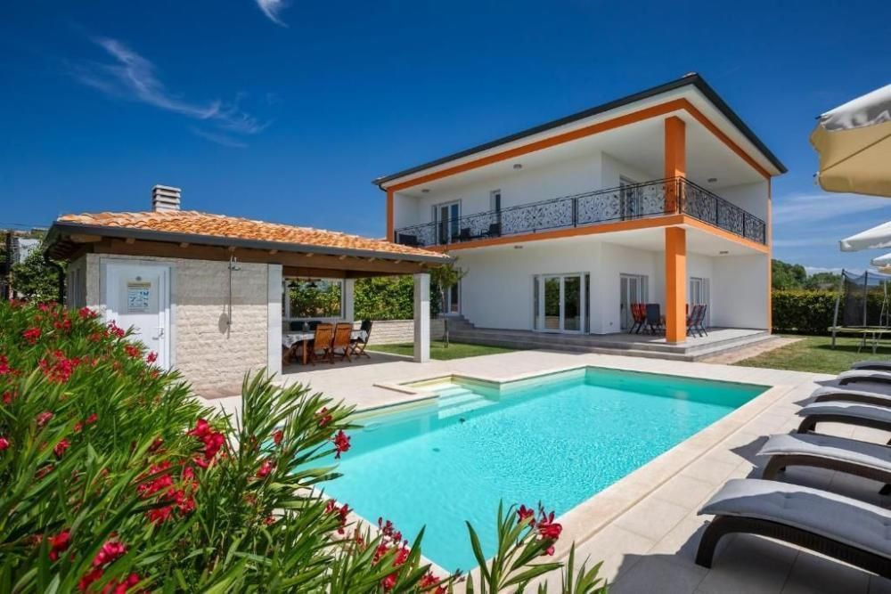 Villa en Buje, Croacia, 186 m² - imagen 1