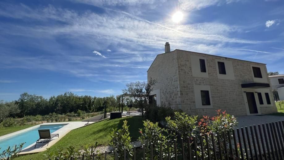 Villa Višnjan, Croacia, 198 m² - imagen 1