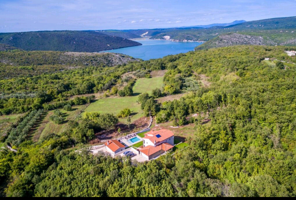 Villa Rakalj, Marčana, Croacia, 231 m² - imagen 1