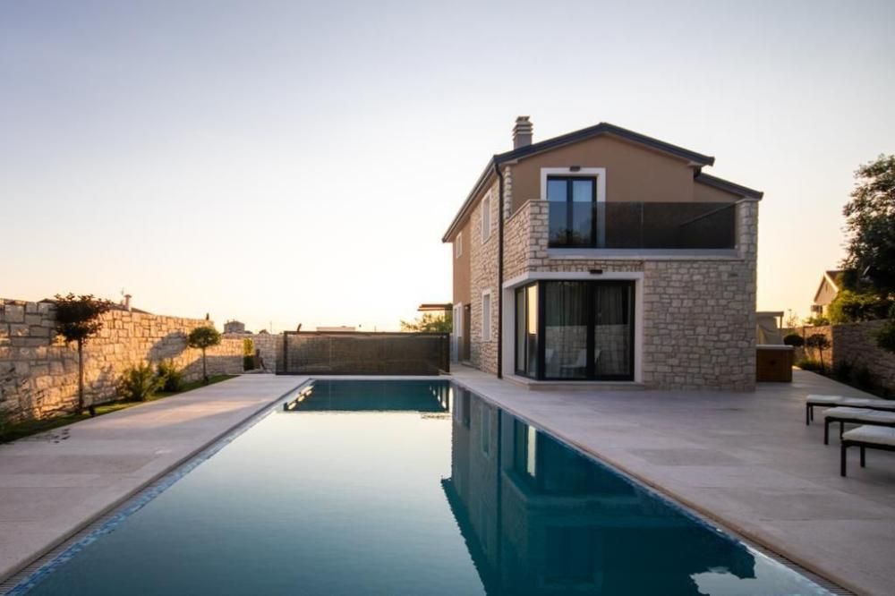 Villa en Brtonigla, Croacia, 146 m² - imagen 1