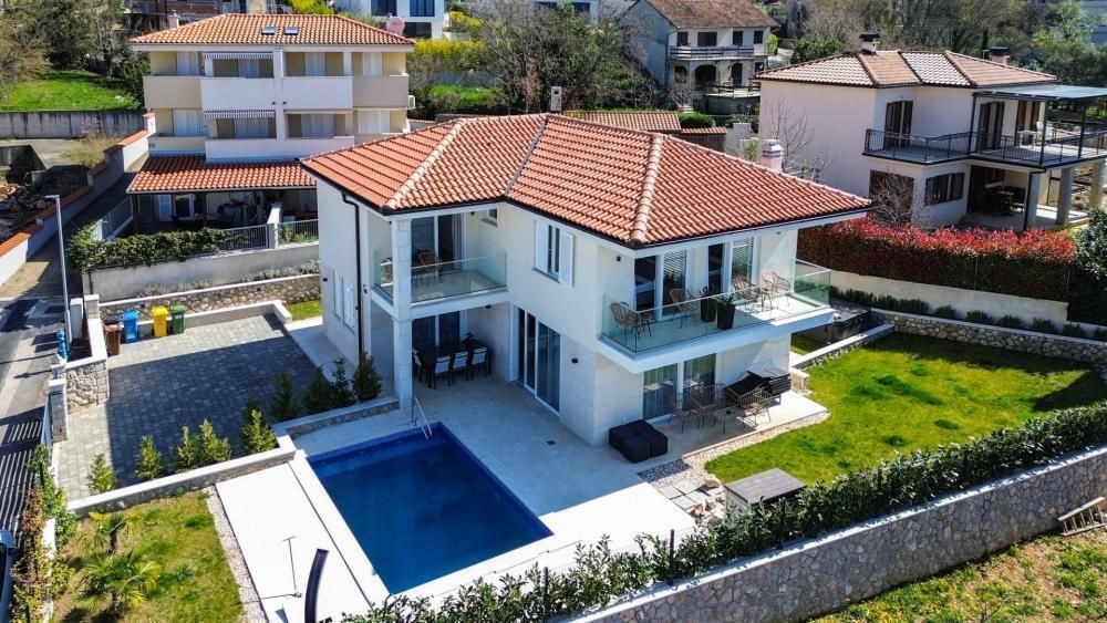 Villa in Malinska-Dubasnica, Croatia, 154 m² - picture 1