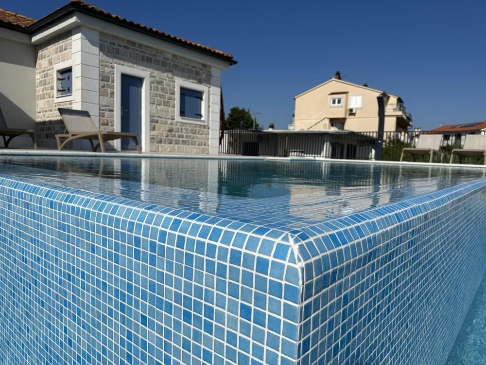 Villa Jelsa, Croatie, 230 m² - image 1
