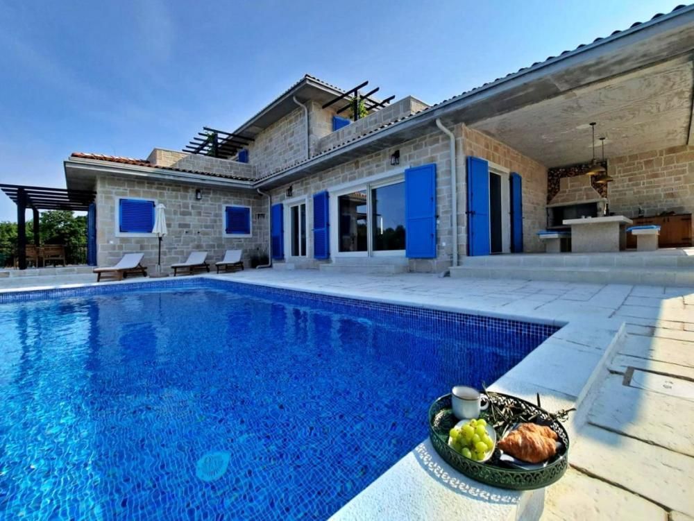 Villa Kanfanar, Croatie, 265 m² - image 1