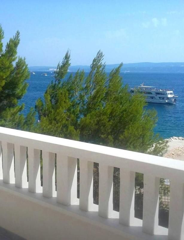 Villa à Omis, Croatie, 329 m² - image 1