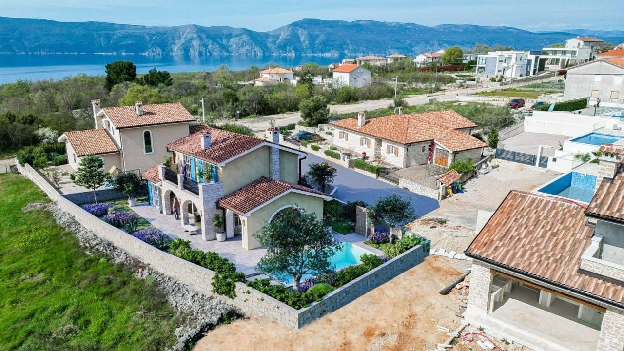 Villa on Krk, Croatia, 169 m² - picture 1