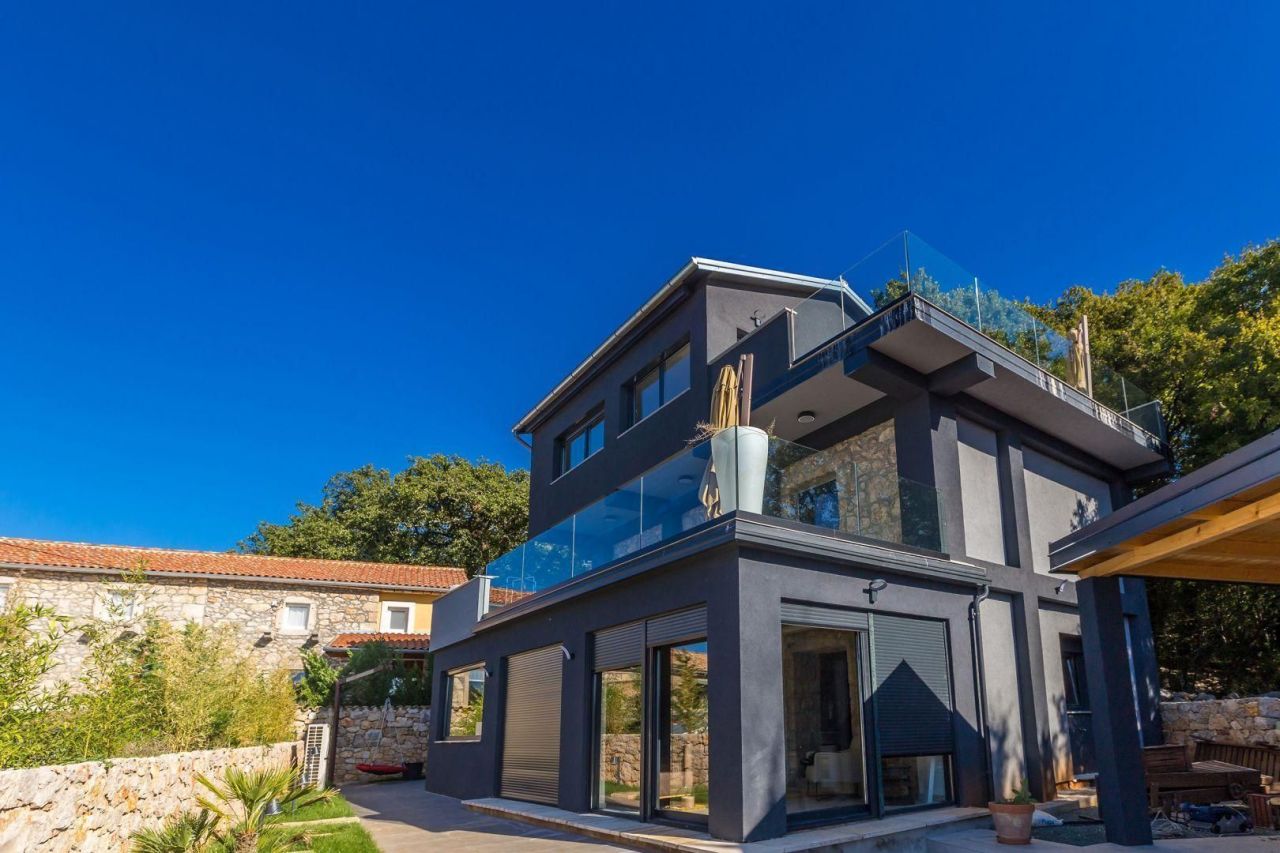 Villa Gostinjac, Dobrinj, Croacia, 254 m² - imagen 1