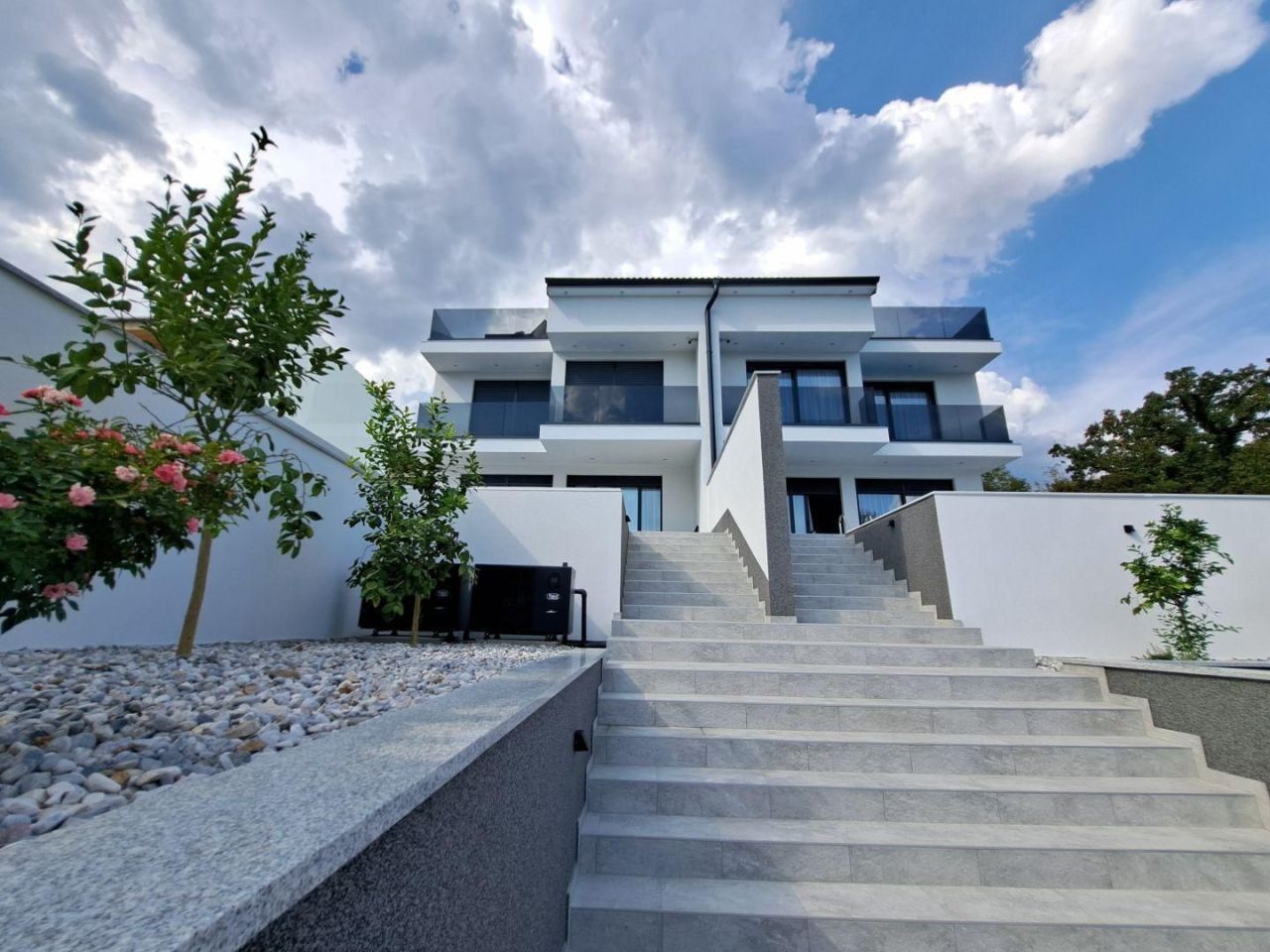 Villa in Lovran, Kroatien, 450 m² - Foto 1