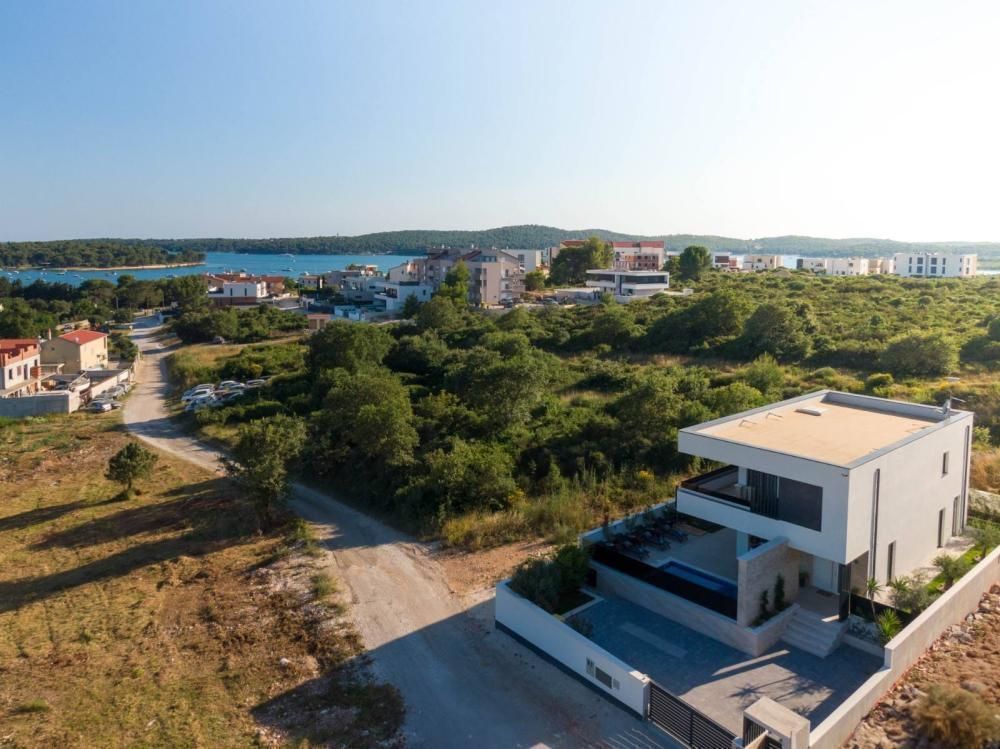 Villa en Medulin, Croacia, 175 m² - imagen 1