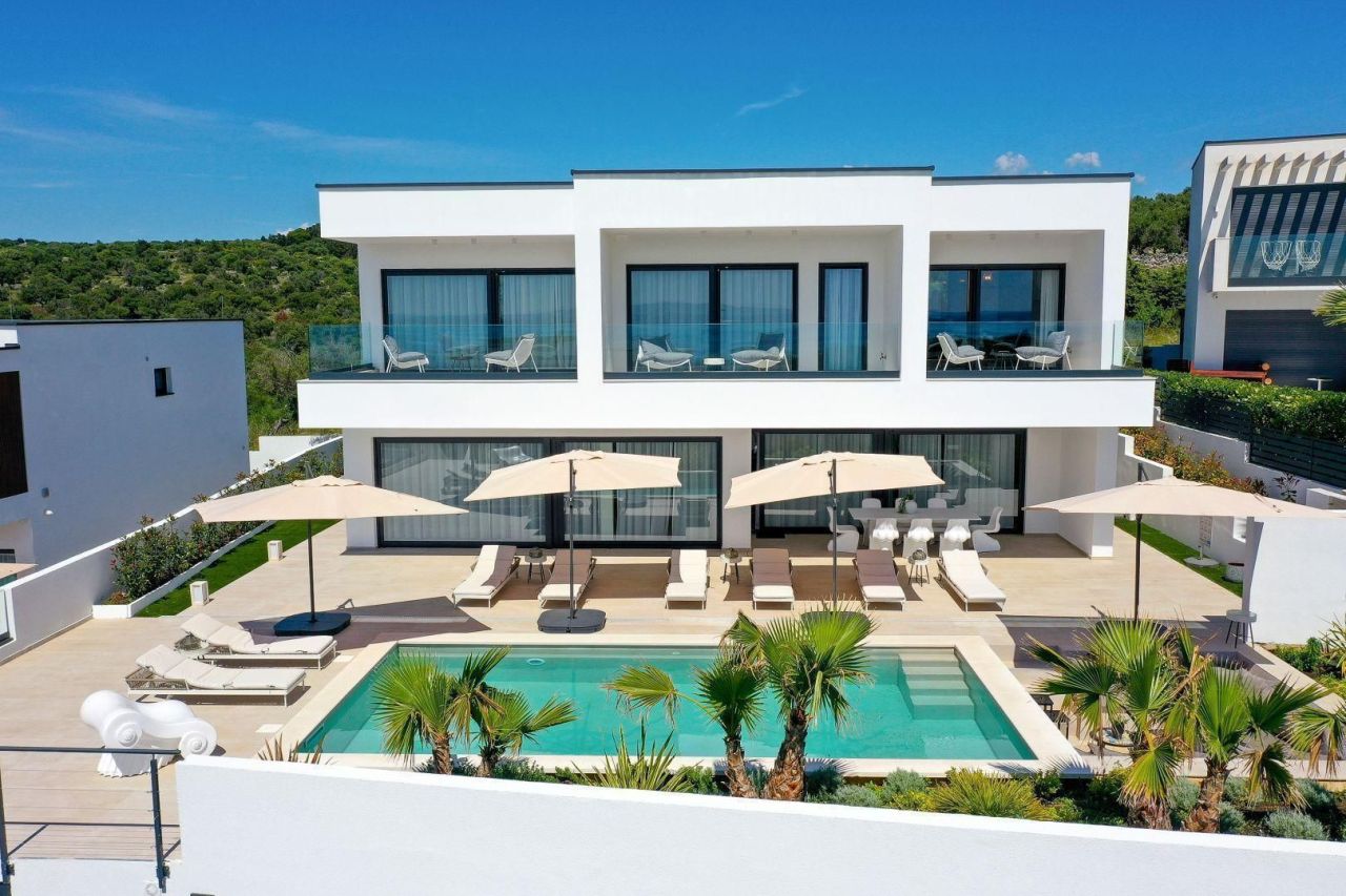 Villa Novalja, Croacia, 302 m² - imagen 1