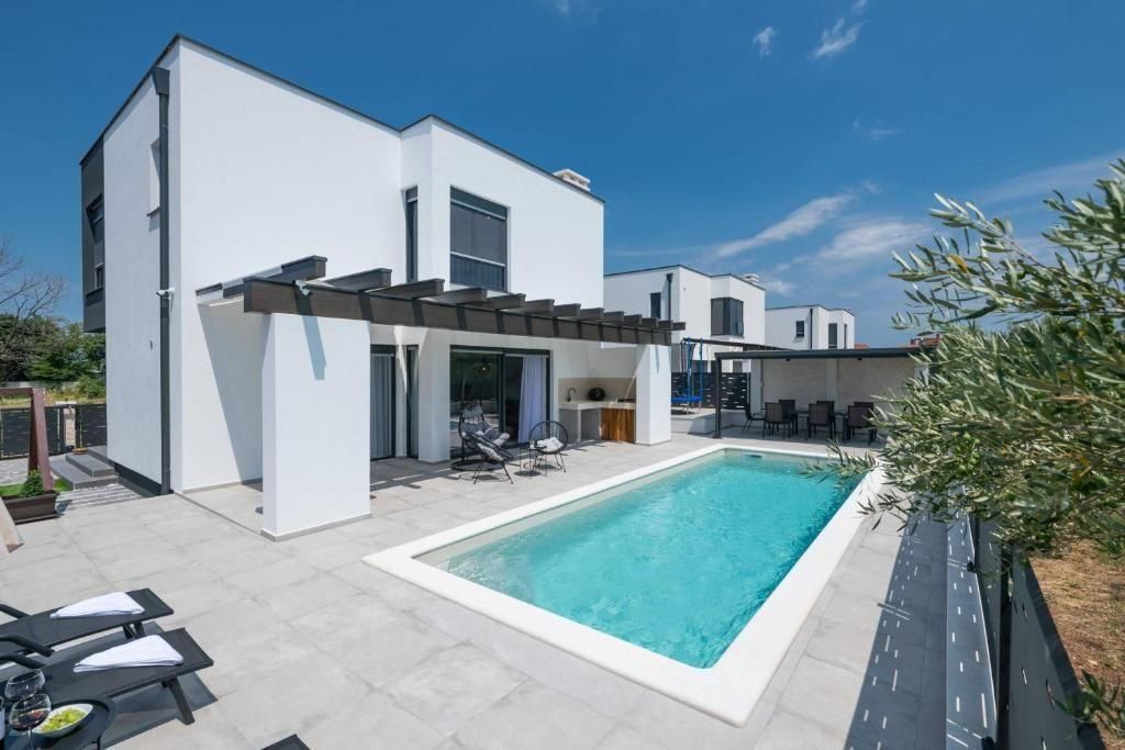 Villa in Vodnjan, Croatia, 150 m² - picture 1