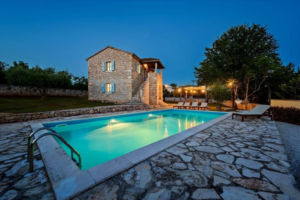 Villa Sveti Lovreč, Croatie, 120 m² - image 1