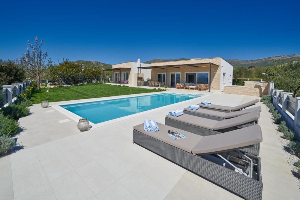 Villa Kastela, Kroatien, 180 m² - Foto 1