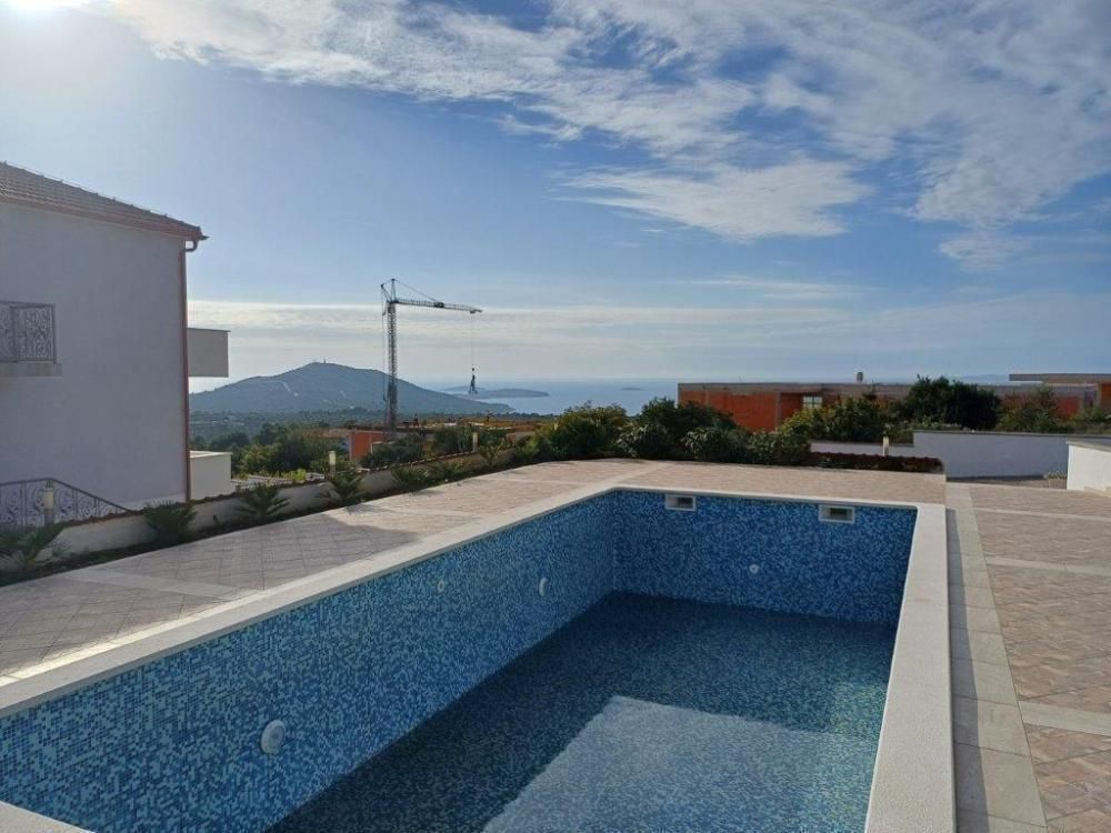 Villa en Primošten, Croacia, 240 m² - imagen 1