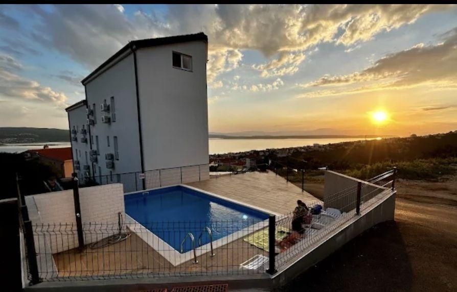 Hotel en Crikvenica, Croacia, 160 m² - imagen 1