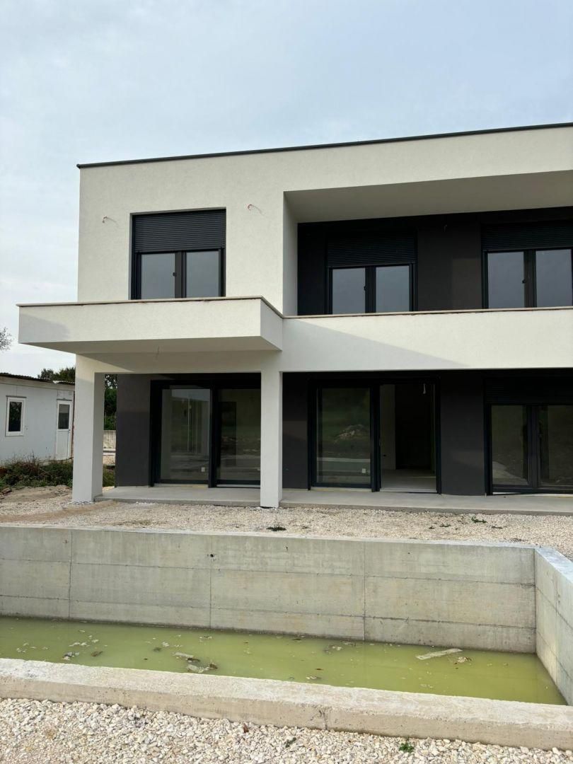 Villa in Labin, Croatia, 188 m² - picture 1