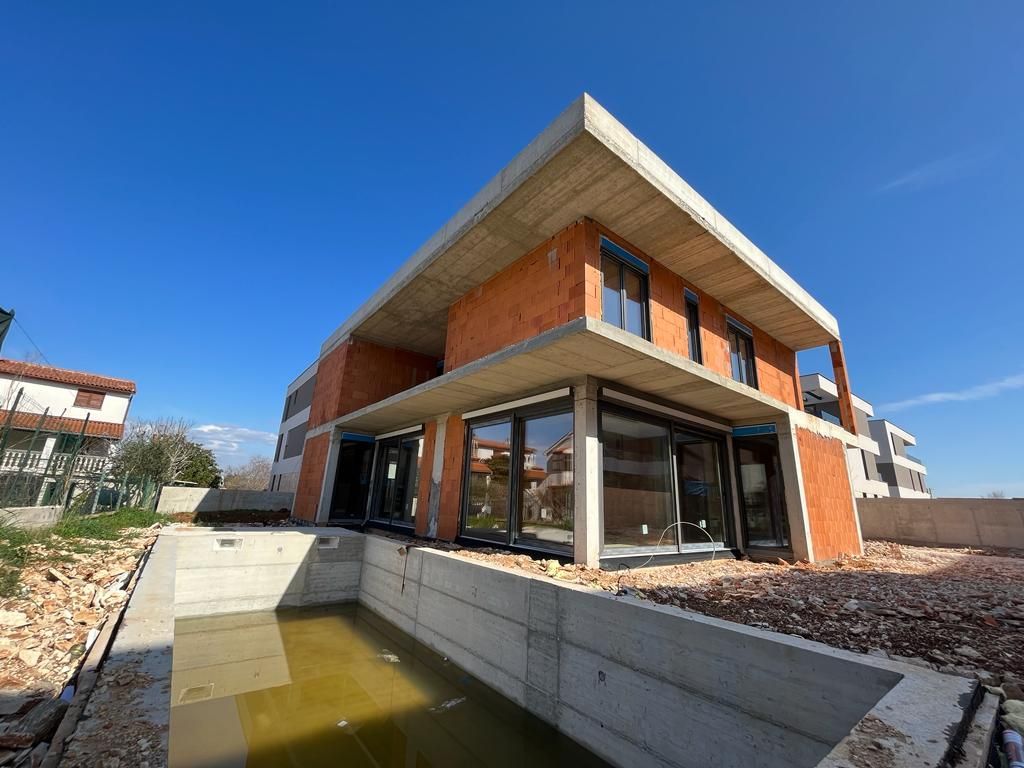 Villa Štinjan, Croacia, 269 m² - imagen 1