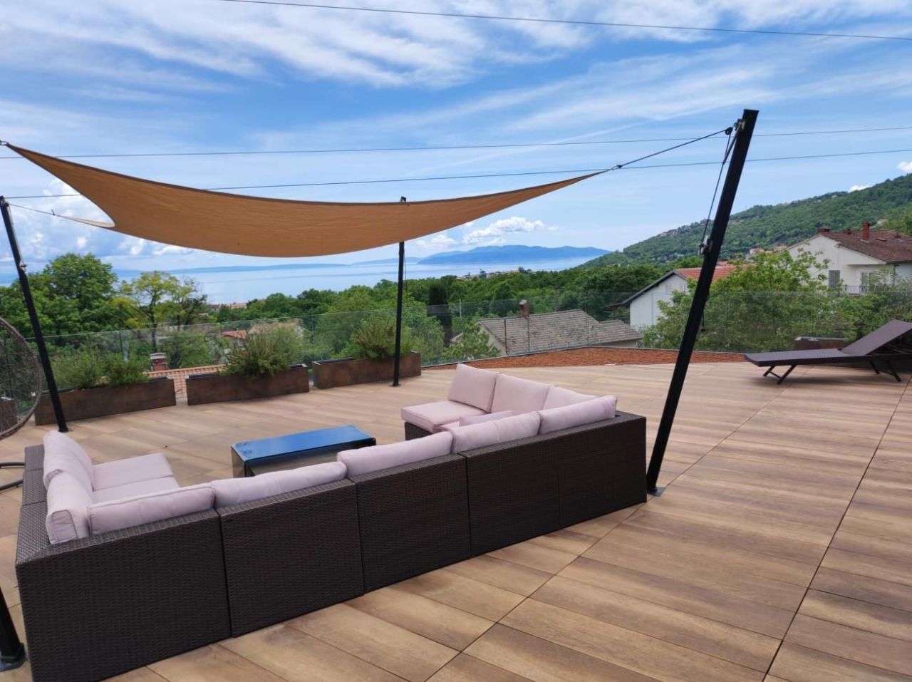 Villa Matulji, Croatie, 292 m² - image 1