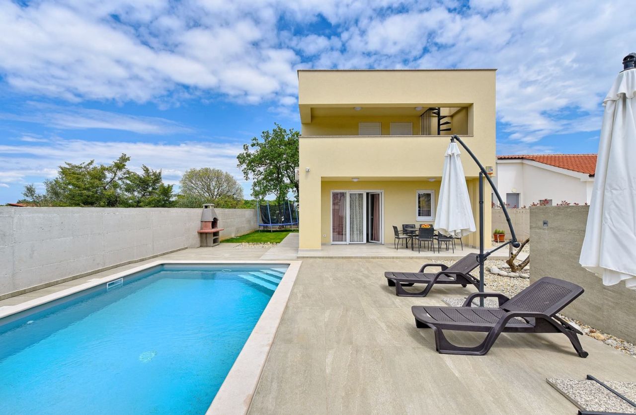 Villa Peroj, Vodnjan, Croatie, 125 m² - image 1