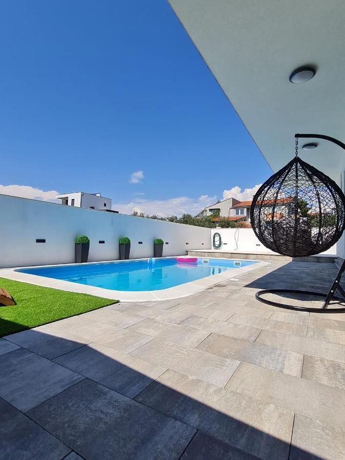 Villa à Vodice, Croatie, 150 m² - image 1
