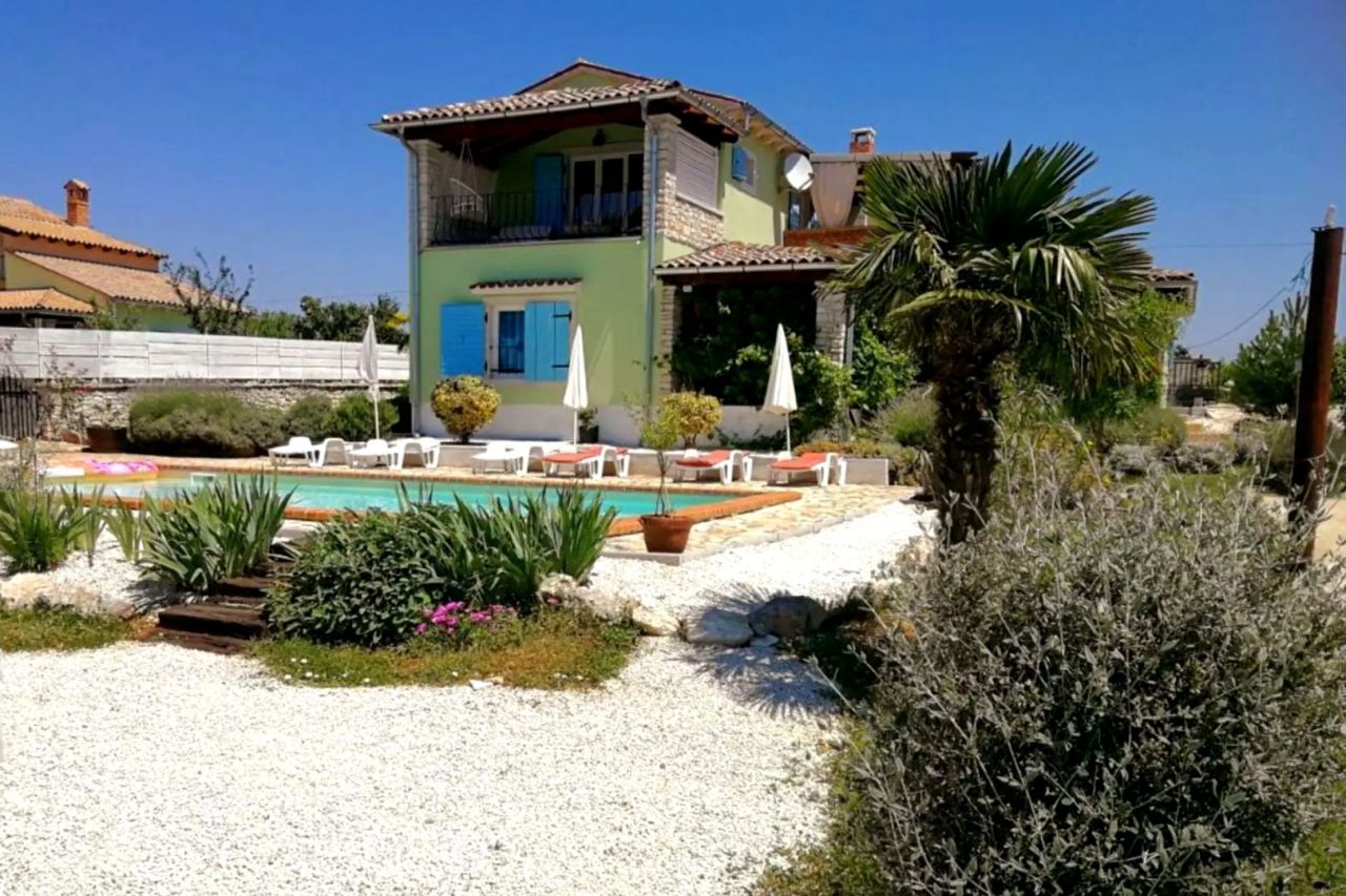 Villa en Svetvincenat, Croacia, 240 m² - imagen 1