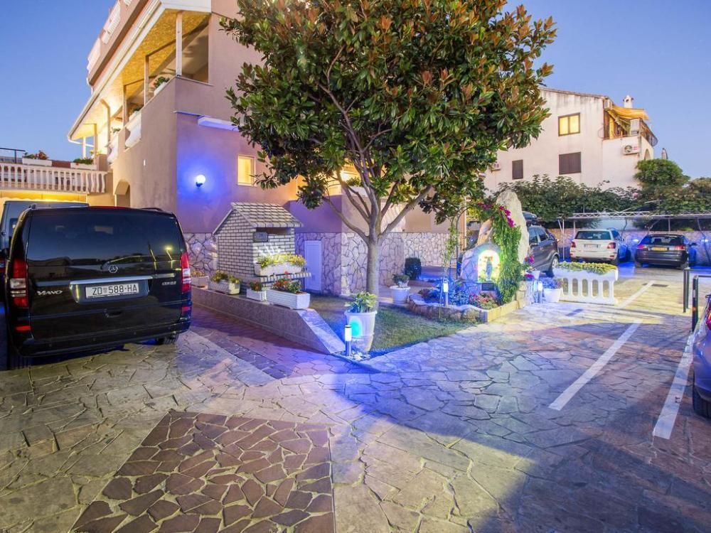 Hotel Borik, Croacia, 1 200 m² - imagen 2