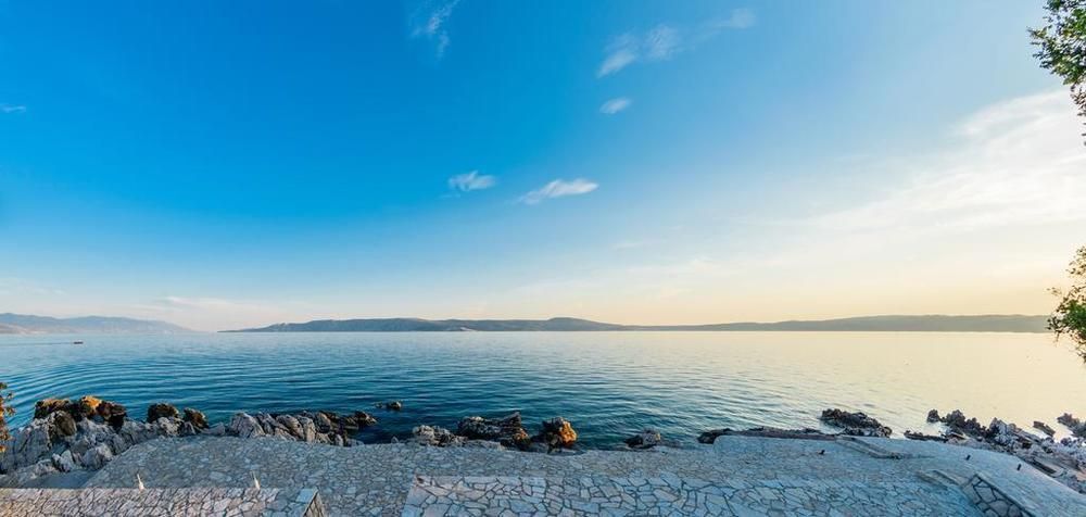 Hotel in Novi Vinodolski, Croatia, 600 m² - picture 2