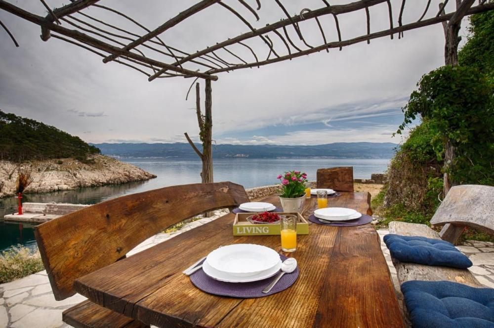Villa on Krk, Croatia, 120 m² - picture 1