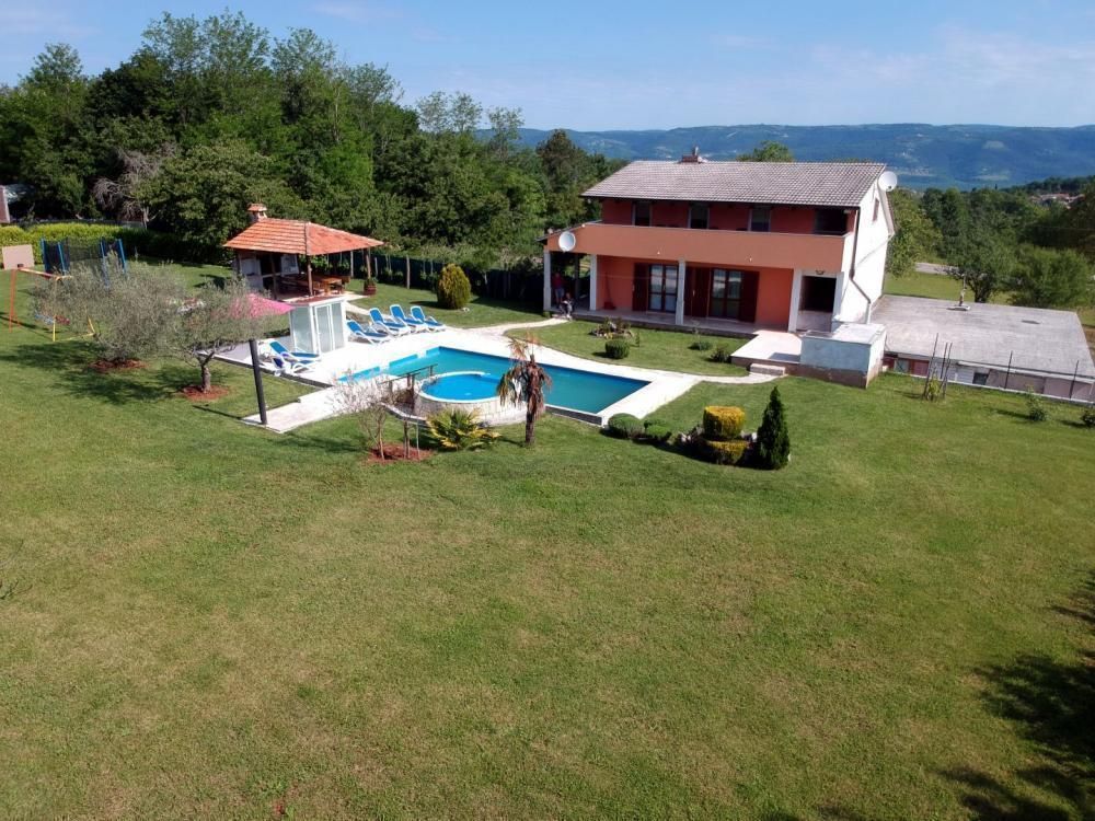 Villa Karojba, Croacia, 250 m² - imagen 2