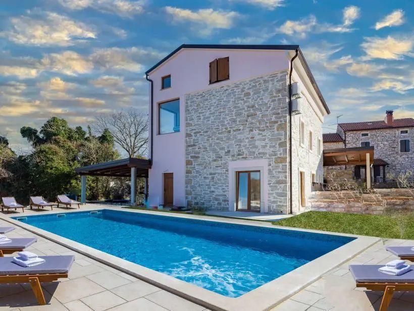 Villa en Umag, Croacia, 240 m² - imagen 2