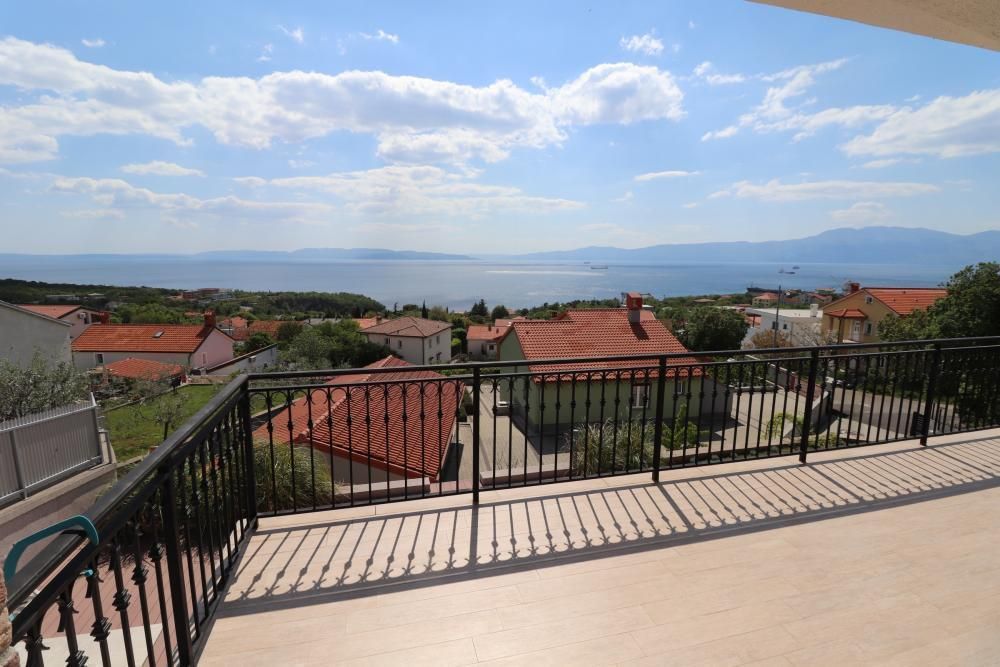 Villa Glavani, Kostrena, Croatia, 250 m² - picture 2