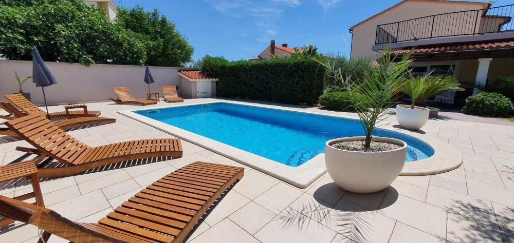 Villa in Medulin, Croatia, 300 m² - picture 2