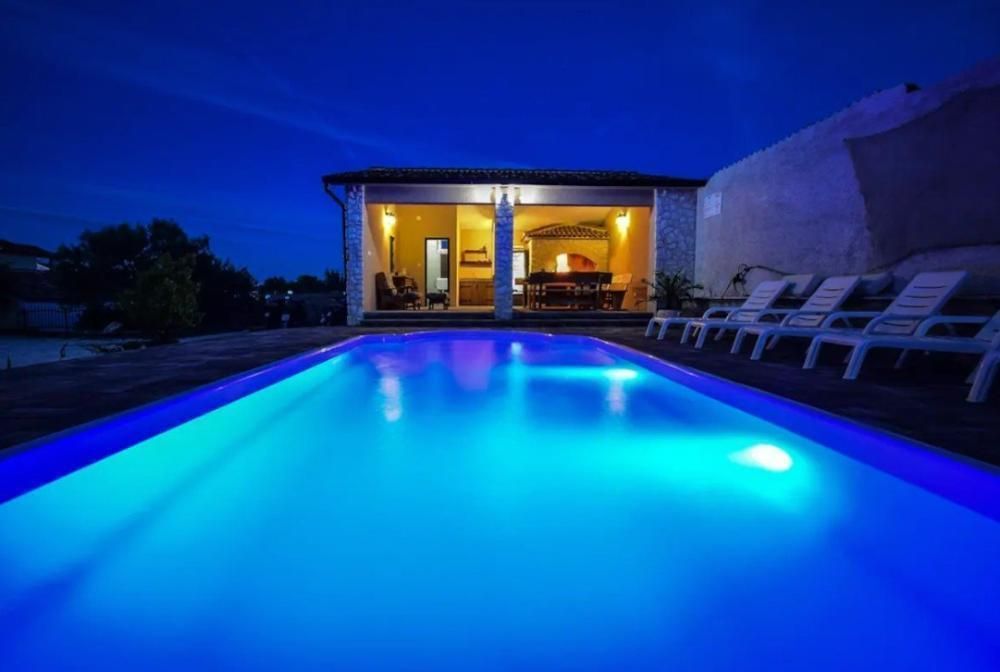 Villa en Vodice, Croacia, 340 m² - imagen 2