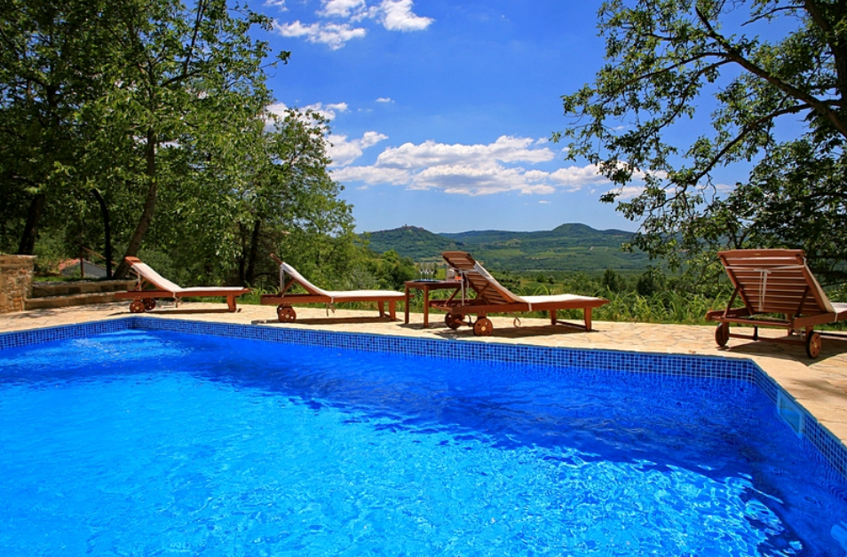 Villa in Oprtalj, Croatia, 100 m² - picture 2