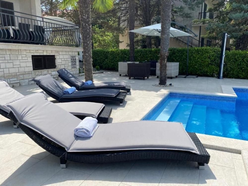 Villa en Malinska-Dubašnica, Croacia, 155 m² - imagen 2